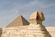 220px-Cairo,_Gizeh,_Sphinx_and_Pyramid_of_Khufu,_Egypt,_Oct_2004.jpg