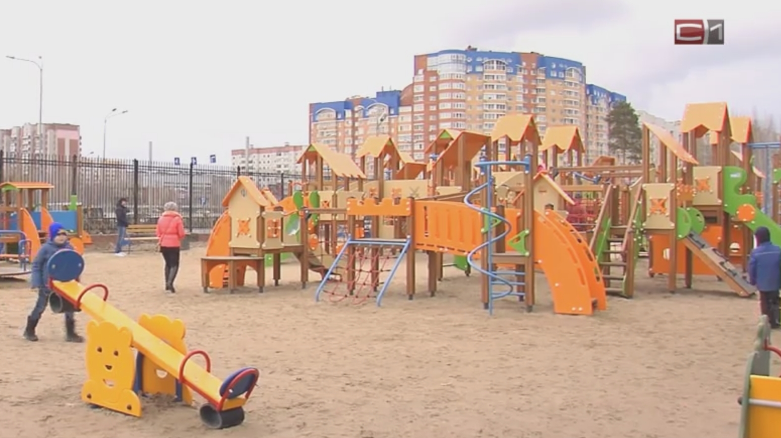 Детская площадка на набережной челябинск